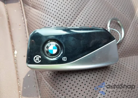 2025 BMW X7 xDrive40I from USA, damaged, VIN 5UX23EM09S9Y79325